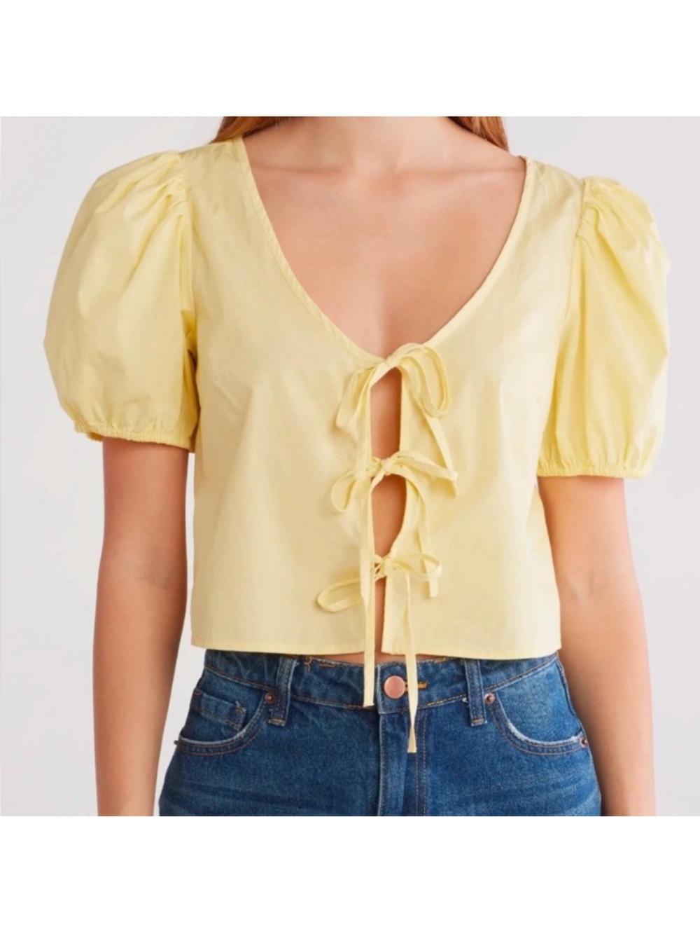 Abound Pale Yellow Tie-Front Puff Sleeve Blouse